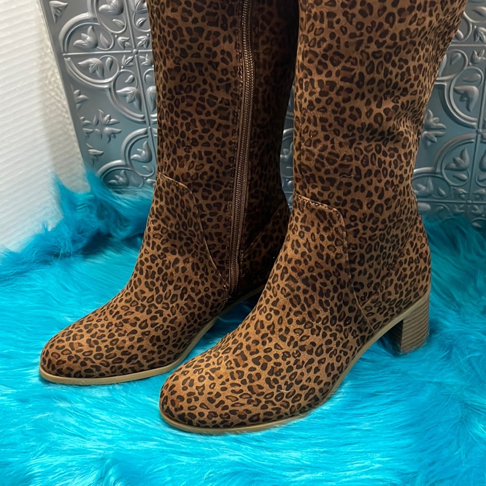Universal Thread Leopard Print Knee High Boots Si… - image 5